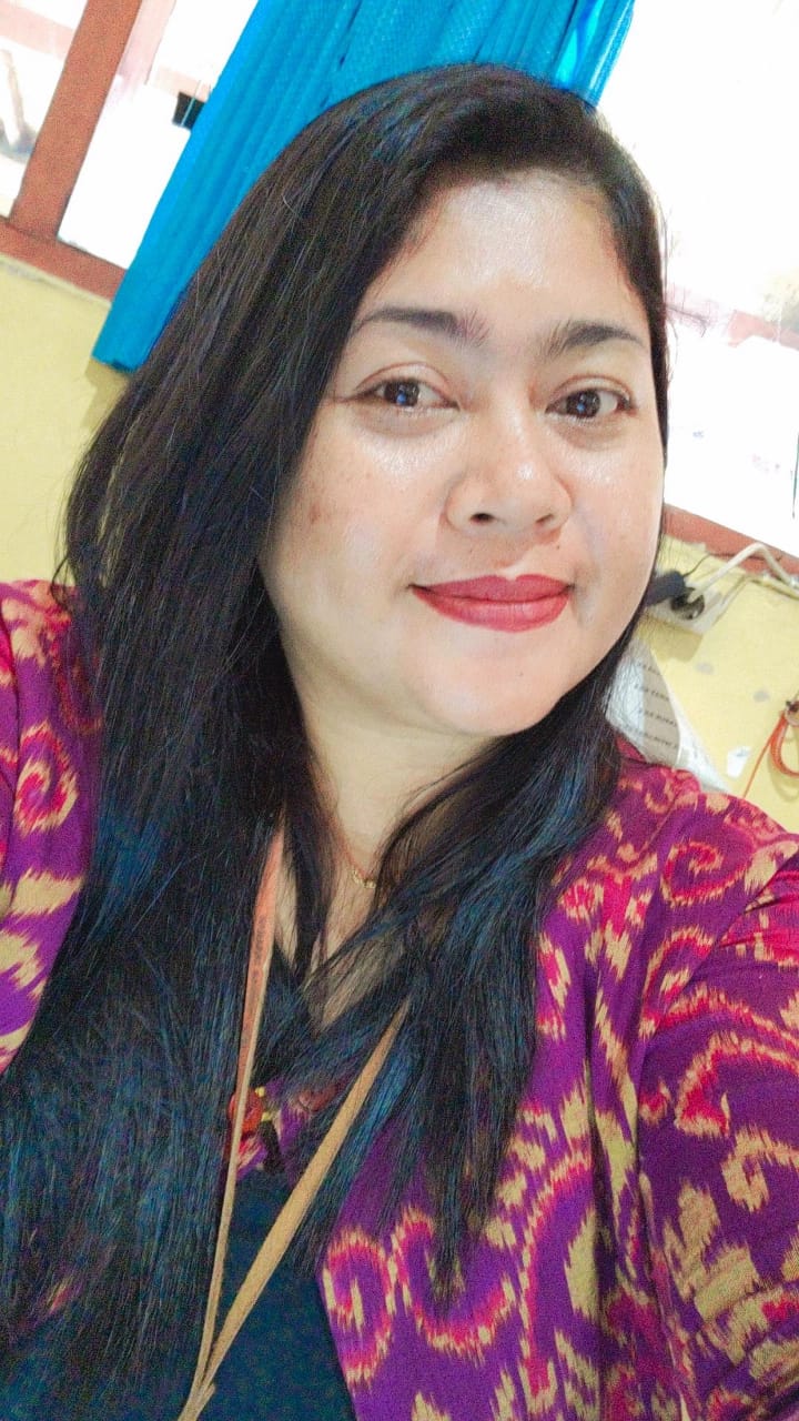 <center>Guru Kelas 4<br>NI KADEK ARIWITARINI,S.Pd</center>